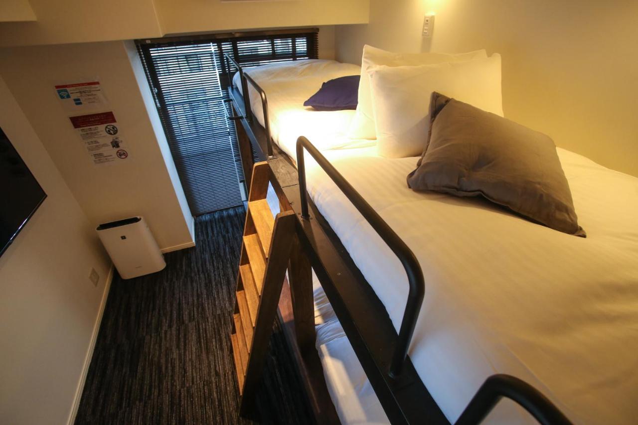 N33 Hakata Sta East Apartment Fukuoka  Bagian luar foto