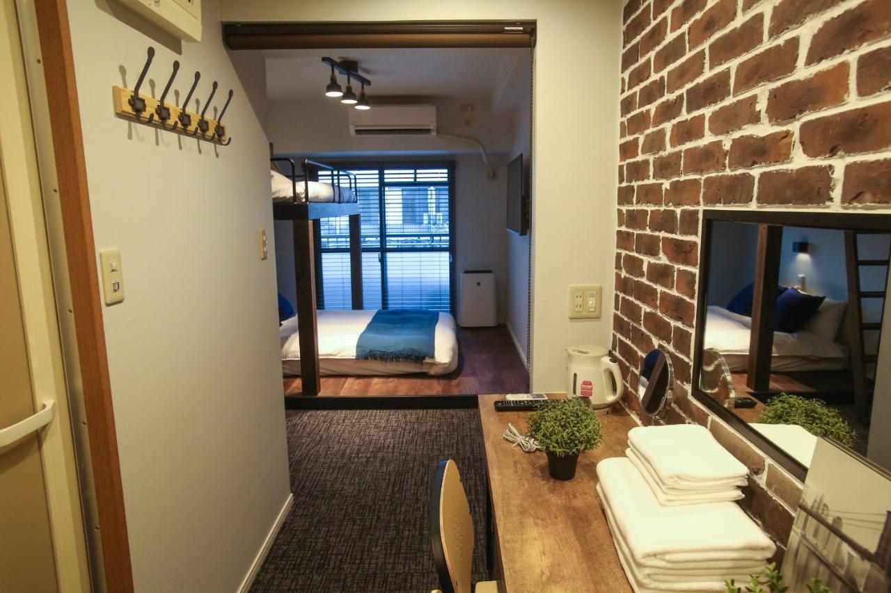N33 Hakata Sta East Apartment Fukuoka  Bagian luar foto